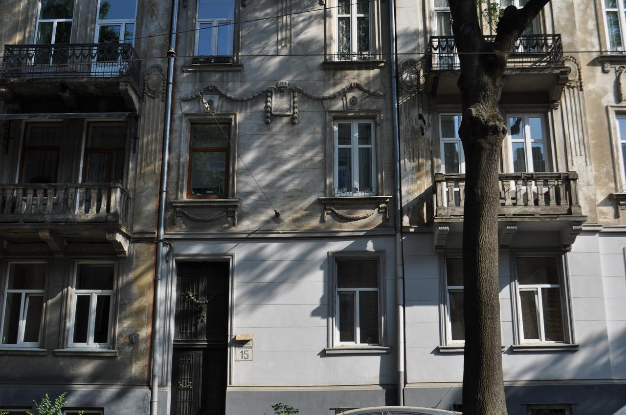 Apartament-Minihotel Elpida Lemberg Exterior foto